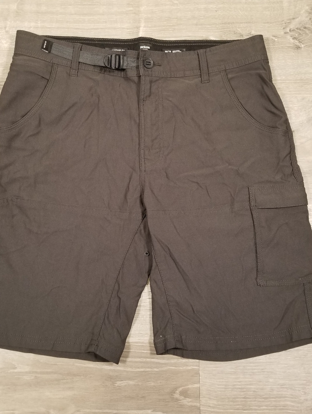 PrAna Shorts Mens 34 Gray Stretch Zion II Cargo Hiking Outdoor Travel 10" Inseam